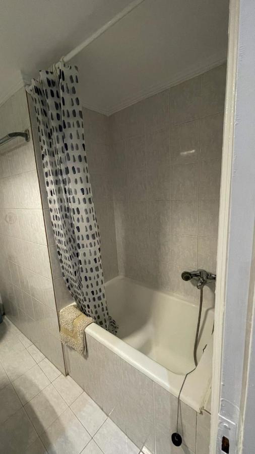 Vanilla - Happyhostgr - Downtown Apartment Volos Luaran gambar