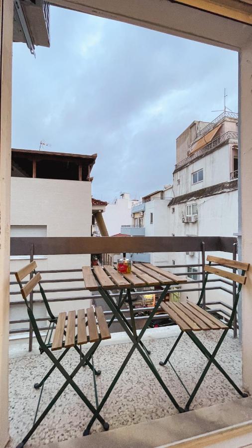 Vanilla - Happyhostgr - Downtown Apartment Volos Luaran gambar